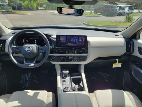New 2026 Nissan Pathfinder SL AWD/4WD image 15