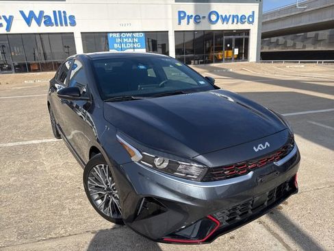 Used 2023 Kia Forte GT-Line w/ GT-Line Premium Package image 1