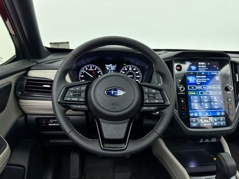 Used 2025 Subaru Forester Premium image 4