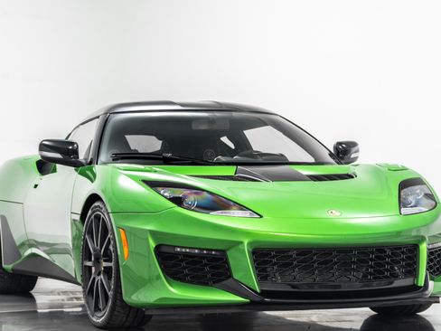 Used 2021 Lotus Evora RWD image 3