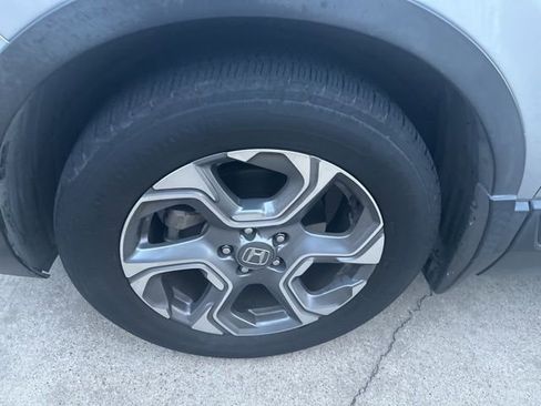 Used 2018 Honda CR-V EX image 2