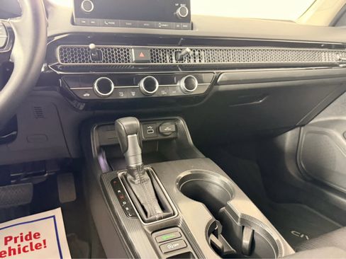 Used 2024 Honda Civic EX image 12