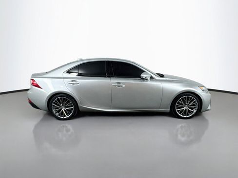 Used 2015 Lexus IS 250 w/ Navigation System Package RWD image 6