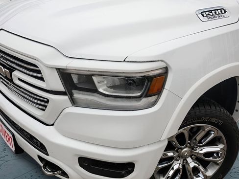 Used 2022 RAM 1500 Laramie w/ Laramie Southwest Edition image 3