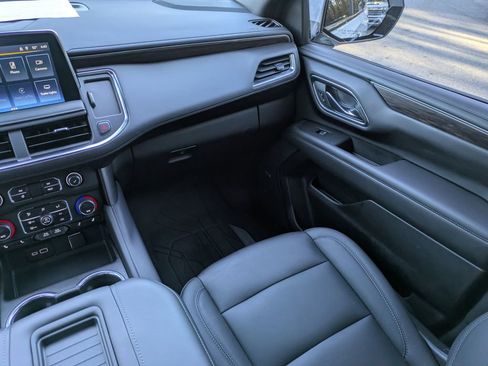 Certified 2023 Chevrolet Tahoe Z71 w/ Luxury Package image 18