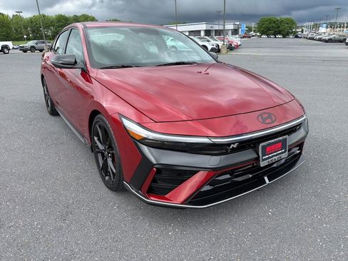 Used 2025 Hyundai Elantra N FWD image 7