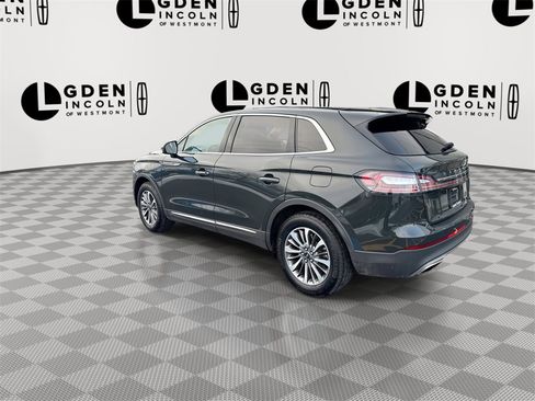 Certified 2022 Lincoln Nautilus FWD w/ Premium Package image 6