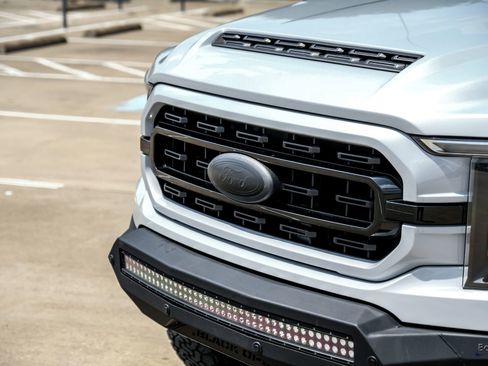 Used 2021 Ford F150 Lariat w/ Equipment Group 502A High AWD/4WD image 29