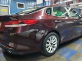 Used 2017 Kia Optima LX image 3