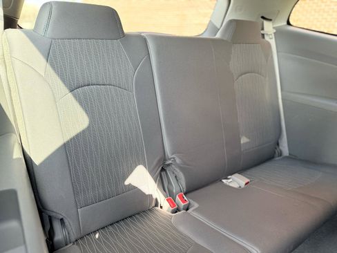 Used 2016 Chevrolet Traverse LS image 40