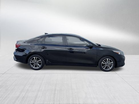 Used 2023 Kia Forte LXS image 5