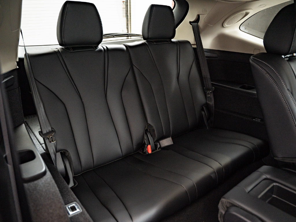 Used 2026 Acura MDX w/ Technology Package AWD/4WD image 48