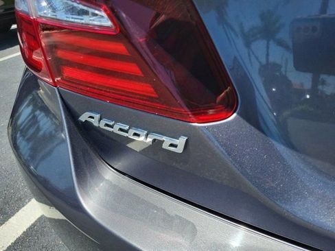 Used 2017 Hyundai Accent SE FWD image 8