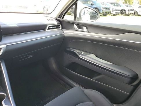Certified 2023 Kia K5 LXS image 9
