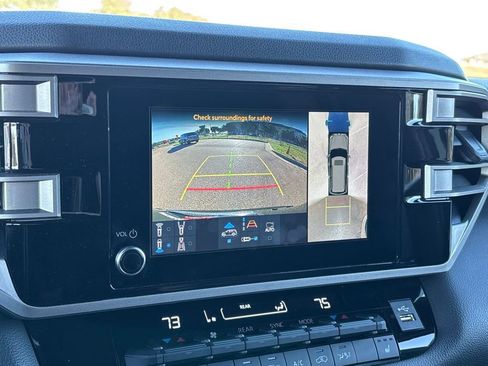 Used 2025 Toyota Sequoia SR5 image 21