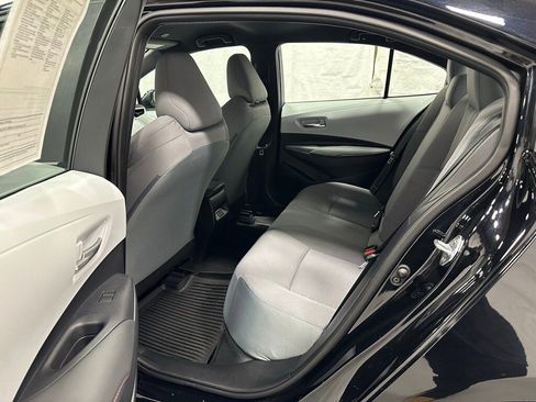 Used 2025 Toyota Corolla SE image 42