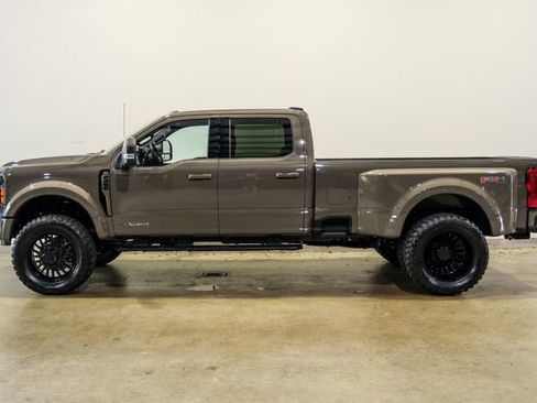 Used 2026 Ford F450 XLT w/ FX4 Off-Road Package image 5