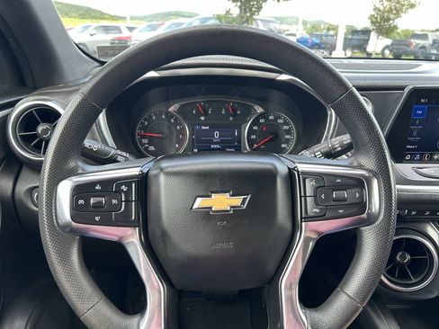 Used 2022 Chevrolet Blazer LT AWD/4WD image 25