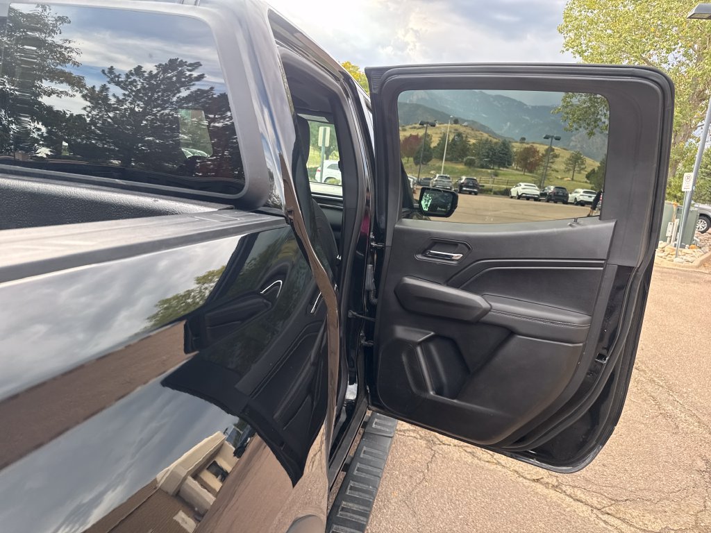 Used 2024 GMC Canyon Elevation w/ Convenience Package AWD/4WD image 23