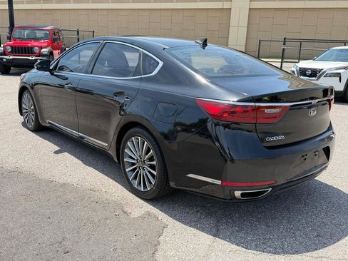 Used 2017 Kia Cadenza Technology FWD image 7