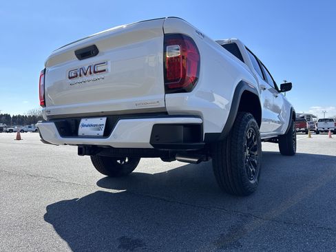 New 2026 GMC Canyon Elevation w/ Convenience Package image 10