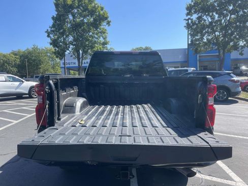 Used 2024 Chevrolet Silverado 2500 Custom w/ Custom Value Package AWD/4WD image 7