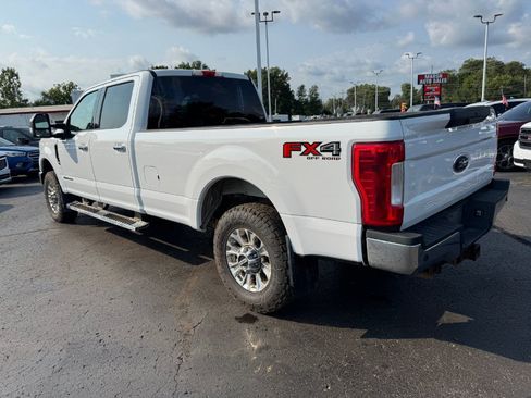 Used 2019 Ford F350 XLT w/ XLT Premium Package AWD/4WD image 3