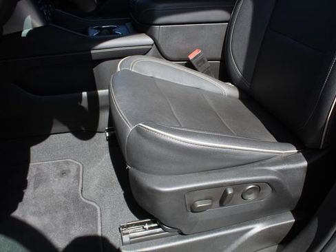 Used 2023 Chevrolet Tahoe Premier image 33