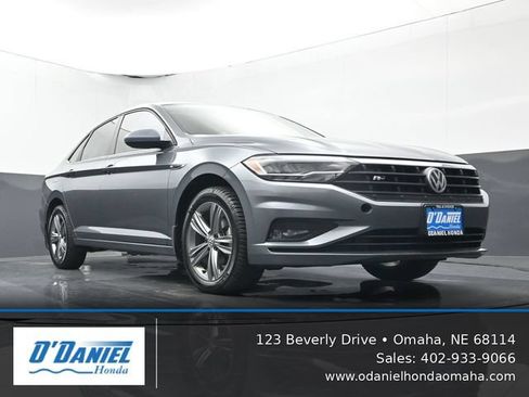 Used 2019 Volkswagen Jetta R-Line FWD image 14