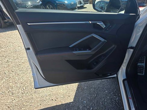 New 2025 Audi Q3 2.0T Premium Plus image 23