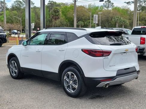 Certified 2023 Chevrolet Blazer LT w/ Convenience Package image 3