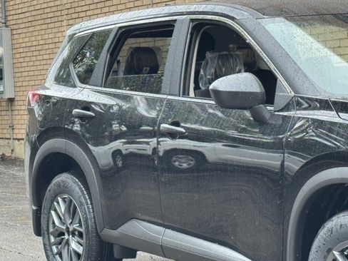New 2026 Nissan Rogue S FWD image 4
