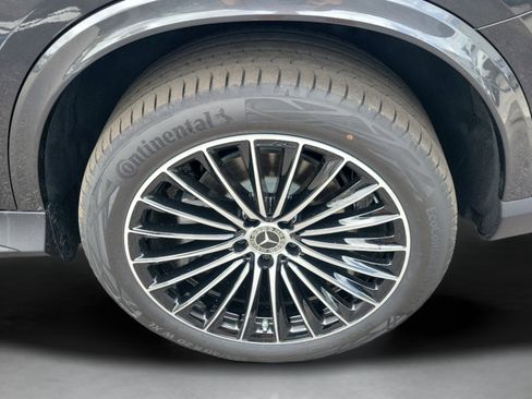 Certified 2026 Mercedes-Benz GLC 300 image 28