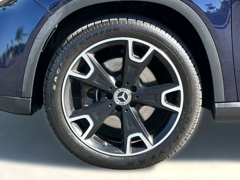 Used 2018 Mercedes-Benz GLA 250 image 13