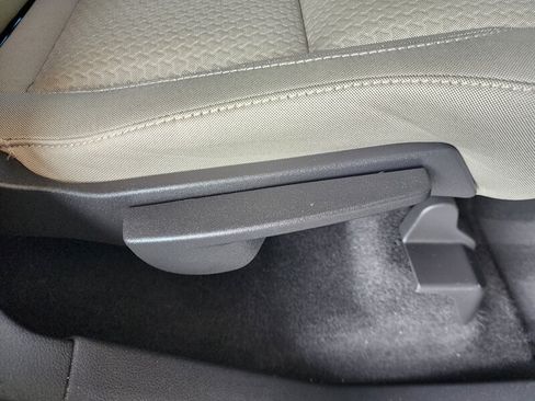 Used 2017 Ford Escape SE w/ Equipment Group 201A AWD/4WD image 80