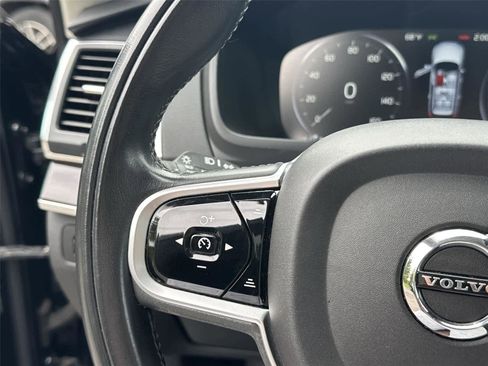 Used 2019 Volvo XC90 T6 Momentum w/ Protection Package Premier AWD/4WD image 15