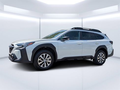 New 2025 Subaru Outback Premium image 7