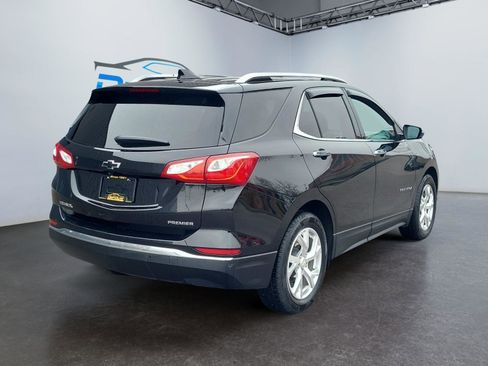 Used 2020 Chevrolet Equinox Premier image 3
