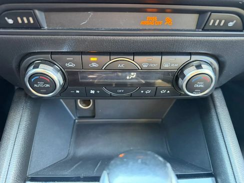 Used 2018 MAZDA CX-5 Touring w/ Preferred Equipment Package AWD/4WD image 19