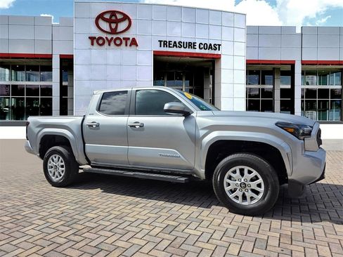 Certified 2024 Toyota Tacoma SR5 image 1