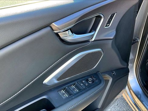 New 2026 Acura RDX Base image 27