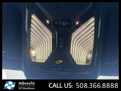 Used 2021 BMW 530i xDrive w/ Premium Package image 30