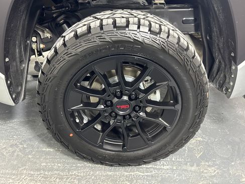 Used 2024 Toyota Tundra SR5 w/ SR5 Premium Package image 31