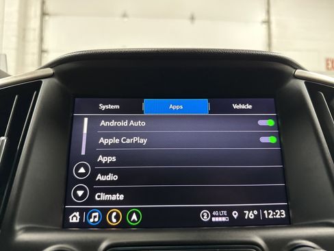 Used 2024 GMC Terrain Denali w/ Denali Premium Package image 33