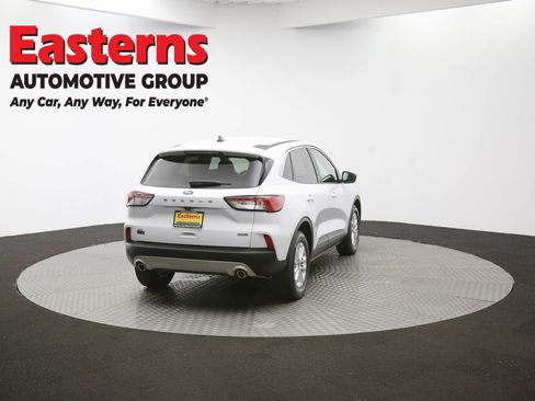 Used 2022 Ford Escape SE image 38