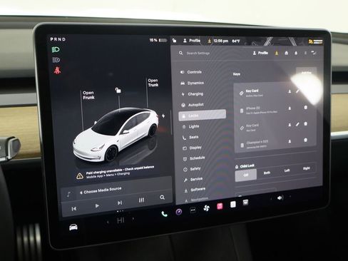 Used 2023 Tesla Model 3 Performance image 31