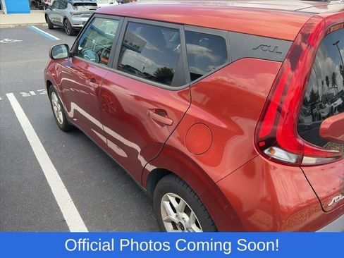 Used 2021 Kia Soul S image 4