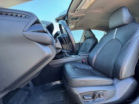 Used 2024 Toyota Camry XSE image 15