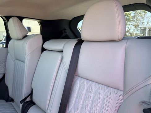 New 2026 Mitsubishi Outlander SEL AWD/4WD image 13