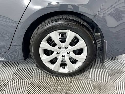Used 2026 Toyota Corolla LE FWD image 4